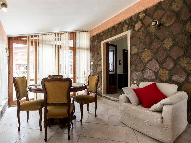 Villa Iole Apartment Carloforte  Zewnętrze zdjęcie
