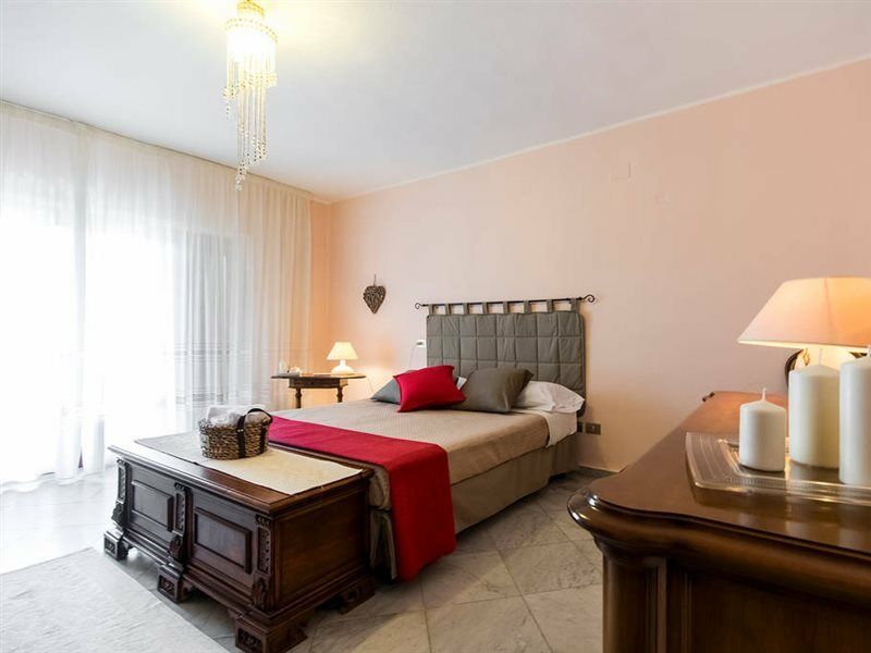 Villa Iole Apartment Carloforte  Zewnętrze zdjęcie