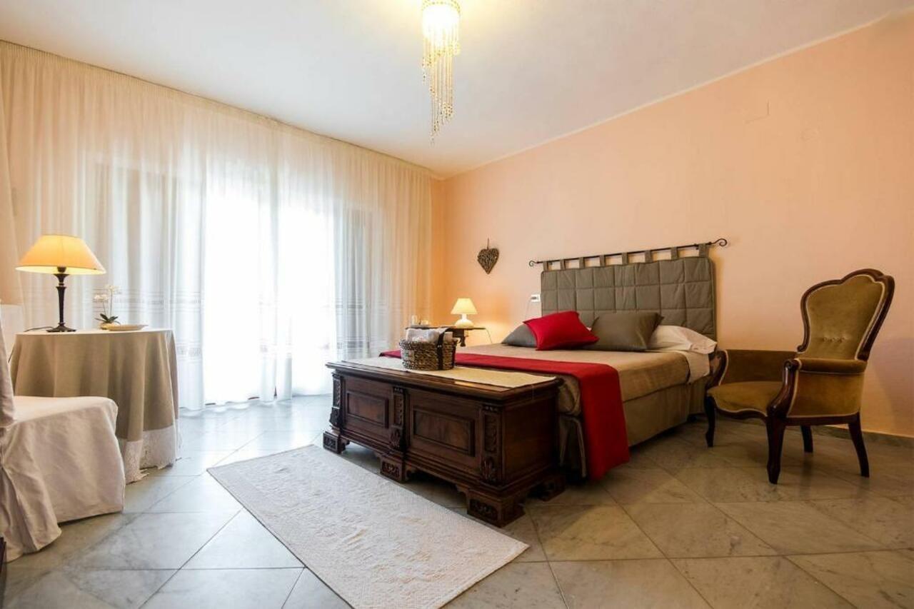 Villa Iole Apartment Carloforte  Zewnętrze zdjęcie